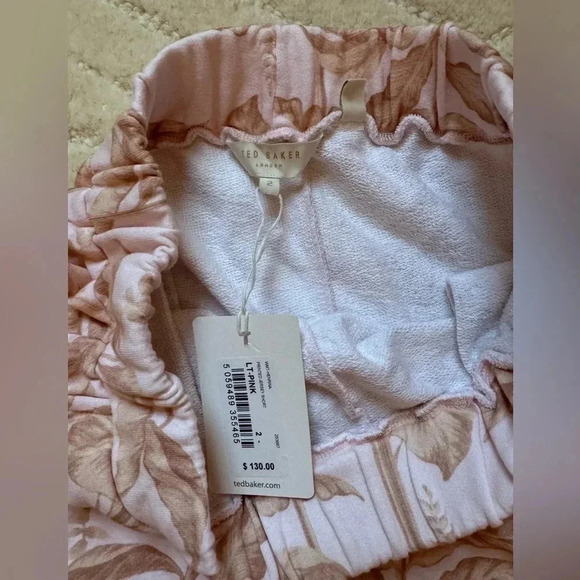 NWT Ted Baker Shorts - Tropical Print in Pink - Picture 3 of 3